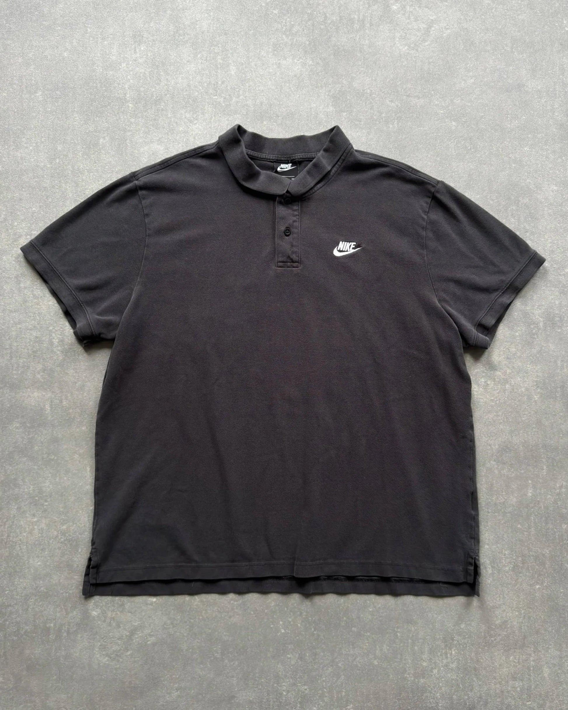 VINTAGE NIKE POLO SHIRT