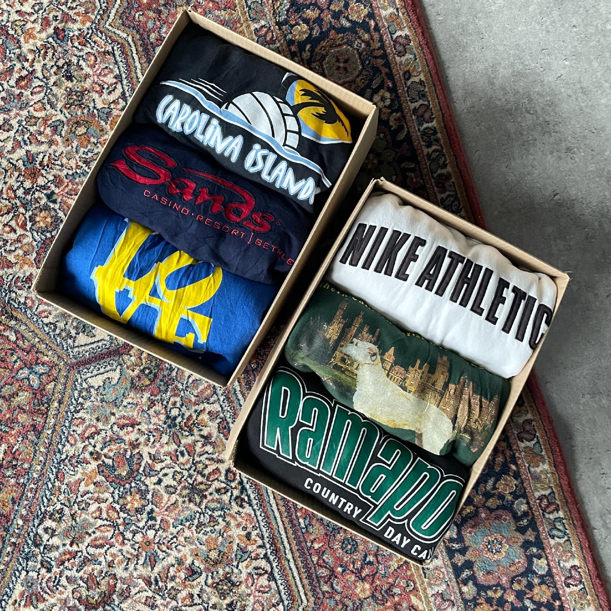3 PIECE VINTAGE MYSTERY BOX