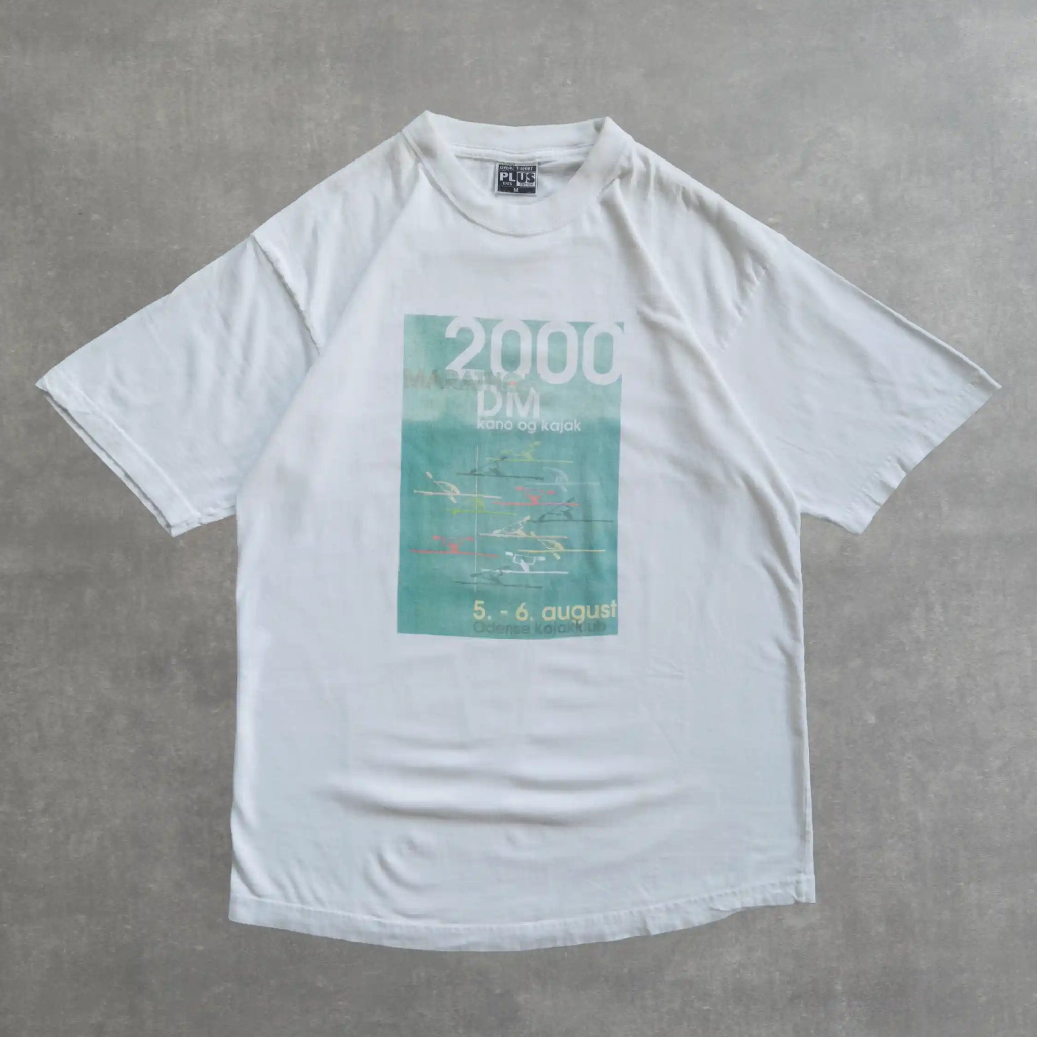 VINTAGE WHITE 2000 KAJAK DM TEE - M