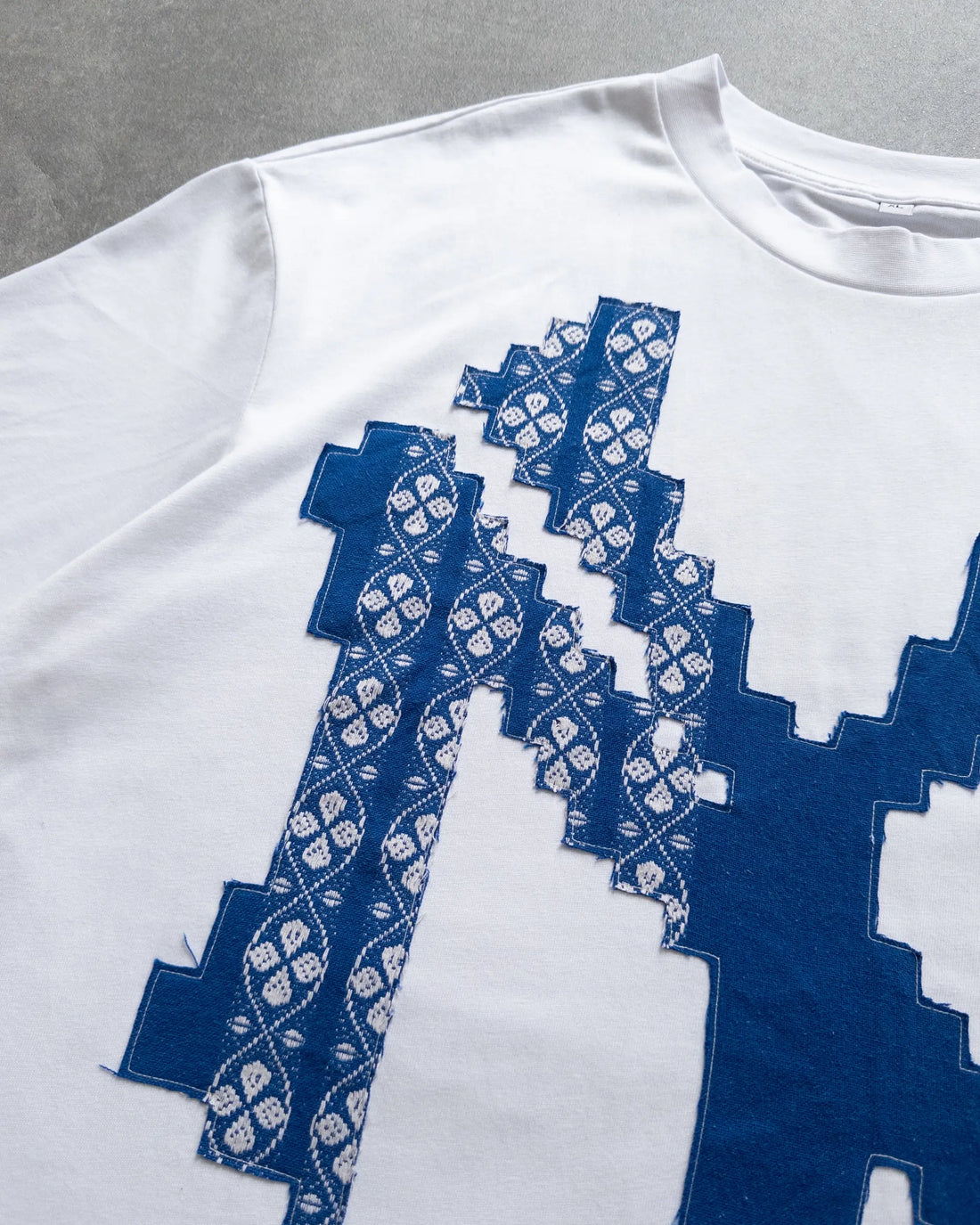 BOXY NY PIXEL TEE