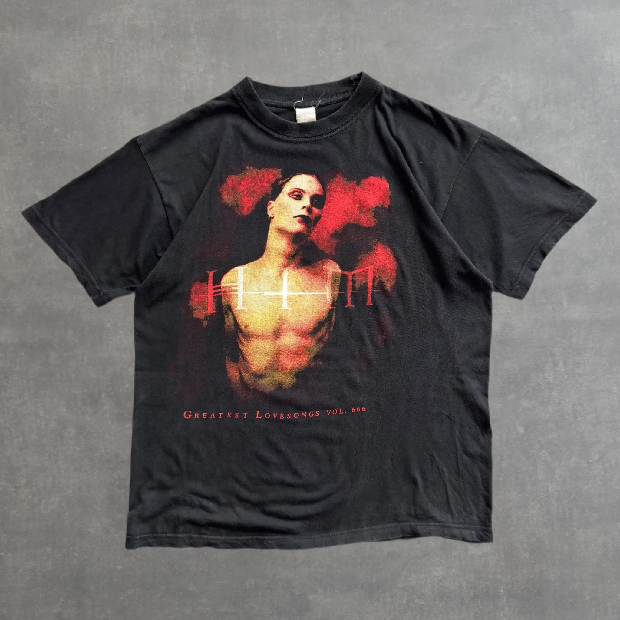 VINTAGE BLACK GREATEST LOVESONG TEE - M