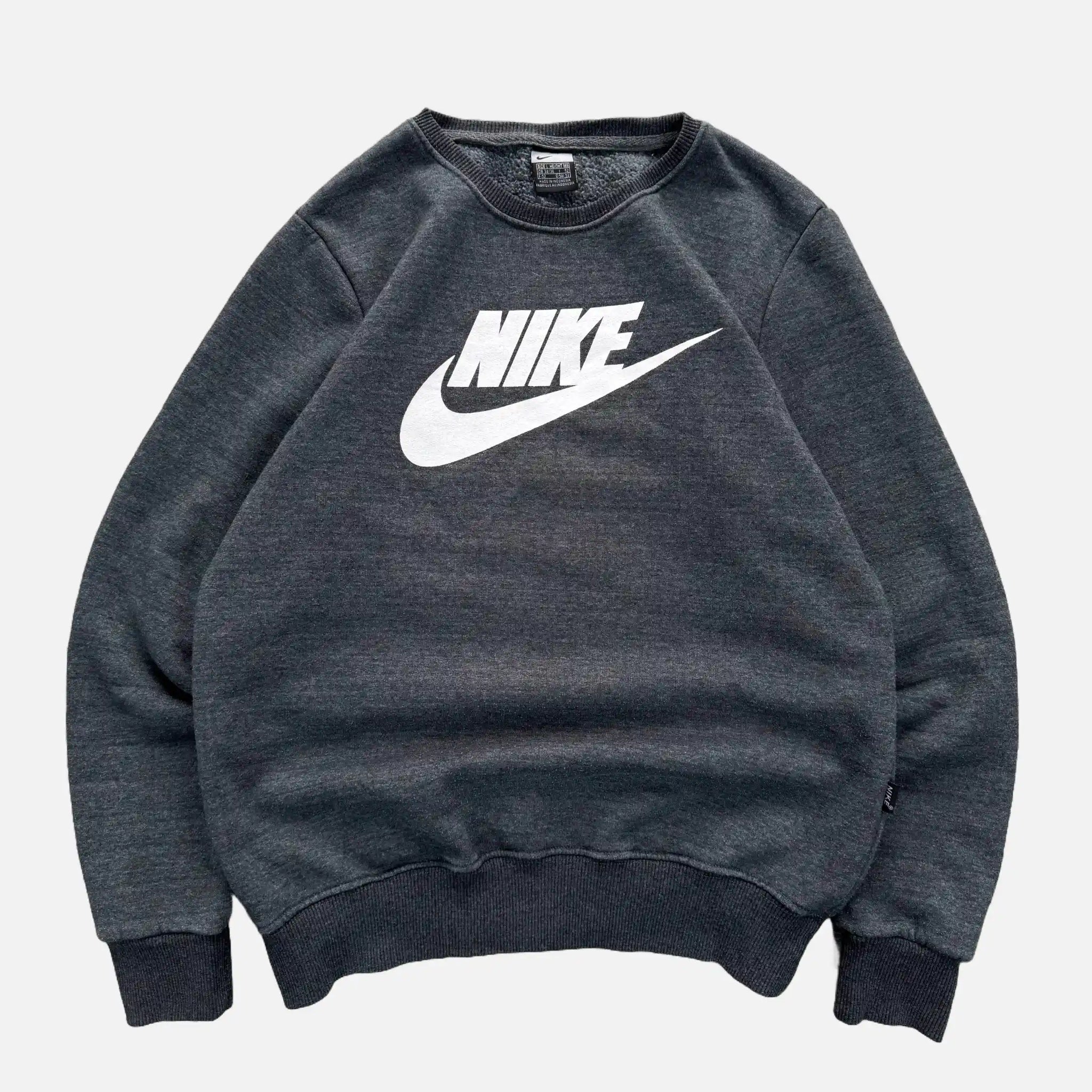 VINTAGE NIKE SWOOSH CREWNECK - L