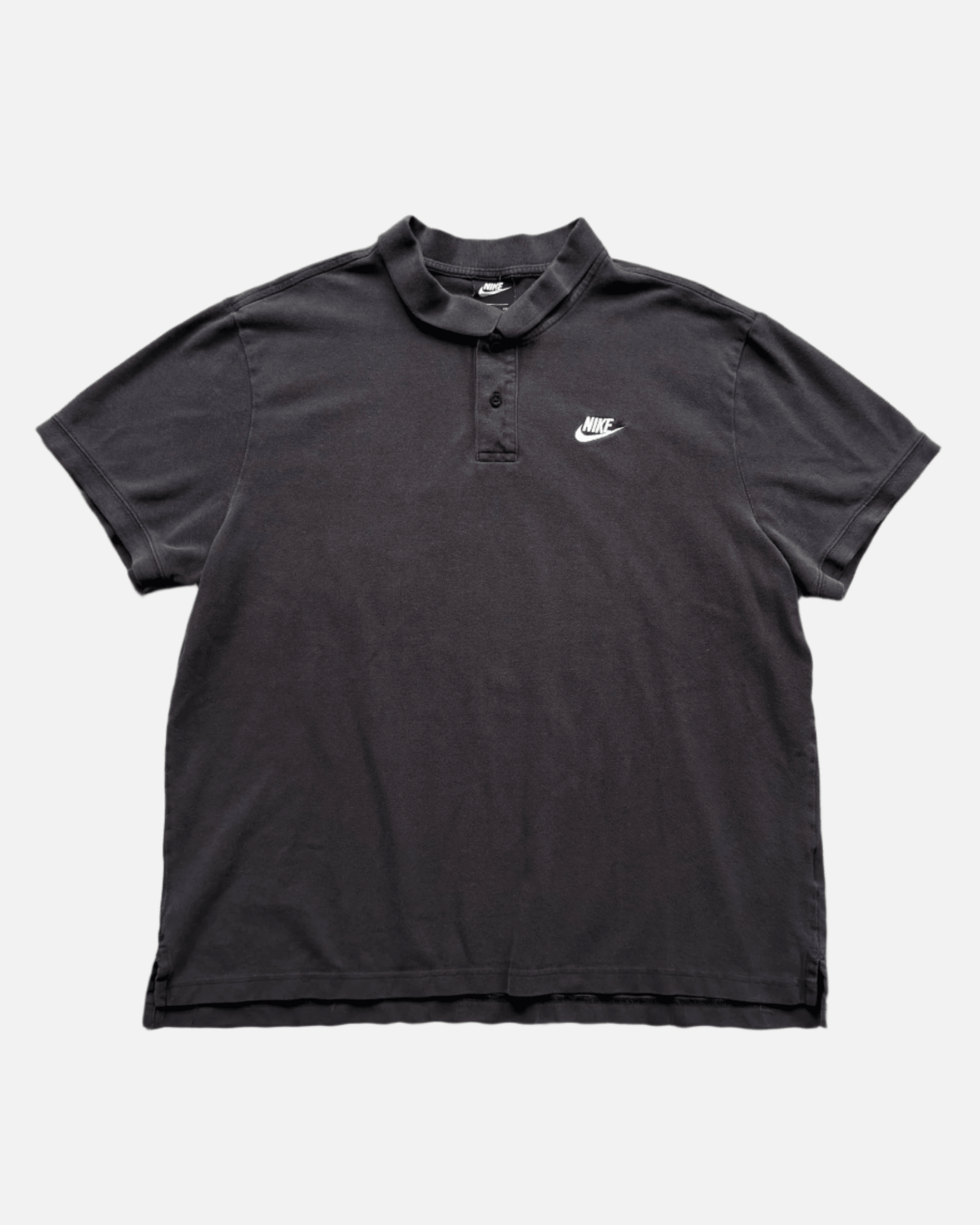 VINTAGE NIKE POLO SHIRT